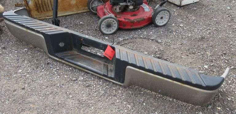 2005 F50 Rear Picture 2005 F150 rear bumper, needs repainted, used - Albrecht Auction Service