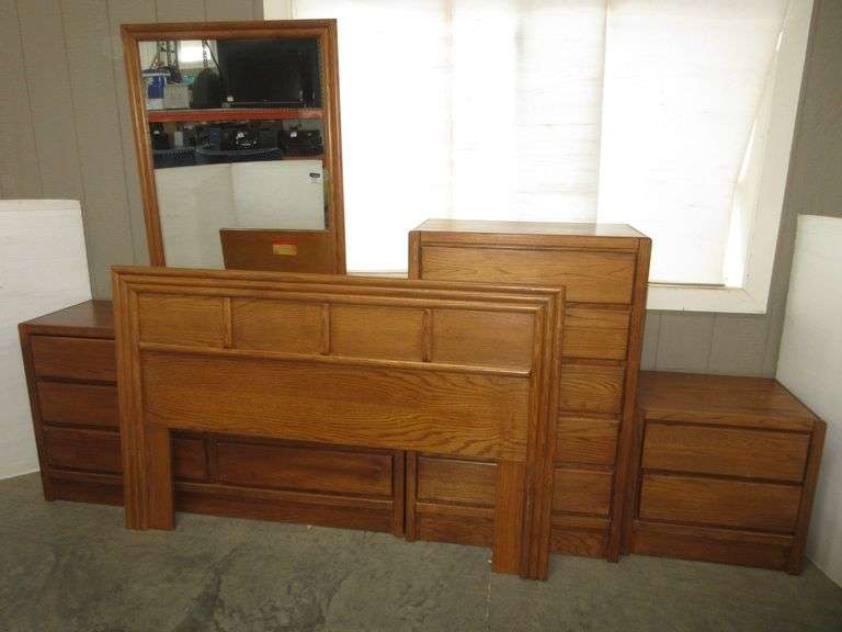 Solid oak queen size bed headboard, chest of drawers with mirror
