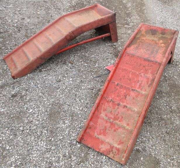 (2) Metal car ramps, used Albrecht Auction Service