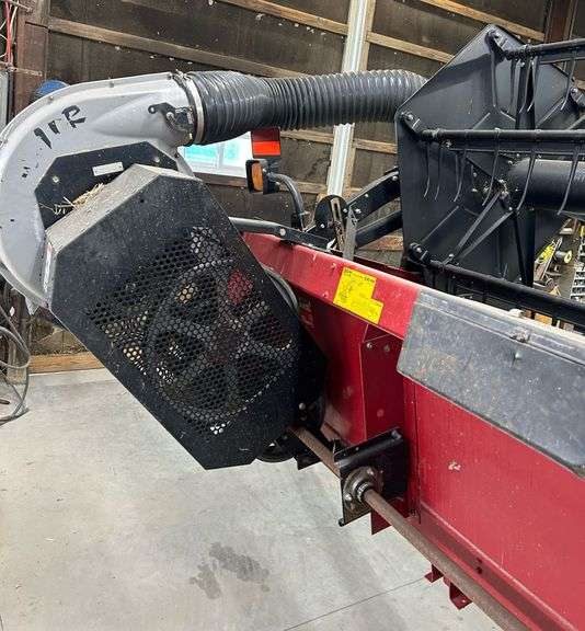 Case IH 1020 30' Flex Head with Air Bar, Stainless Steel Floor, SCH