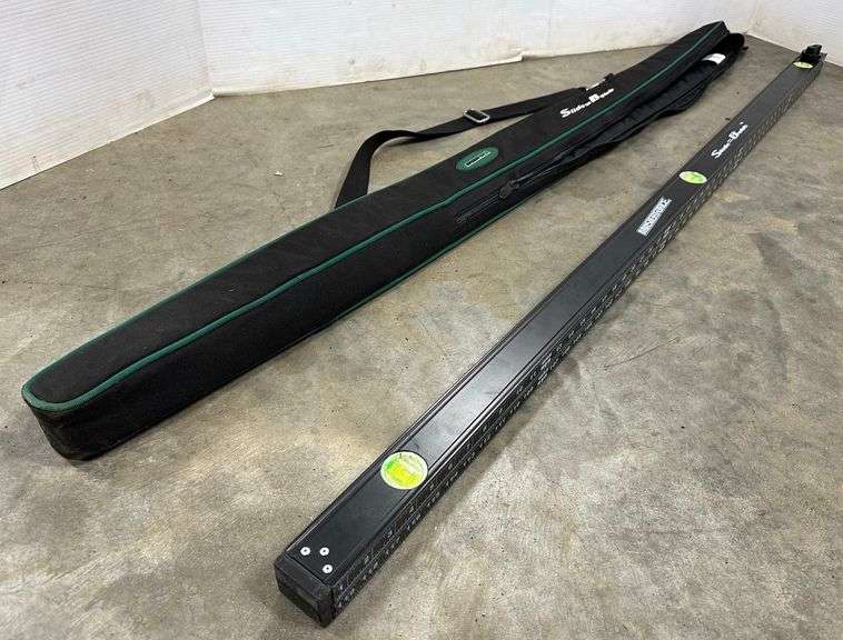 Case tool 120" level with Masterforce slide bob, 60" x 3", excellent