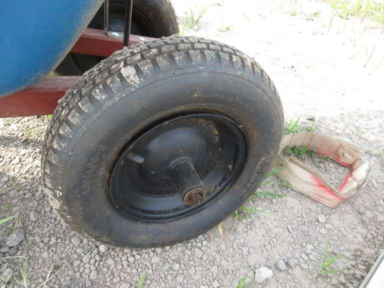 Jackson wheelbarrow, tires have slow leak Albrecht Auction Service