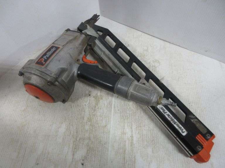 Paslode framing nailer, holds up to 3 1/2" nails, need minor repair