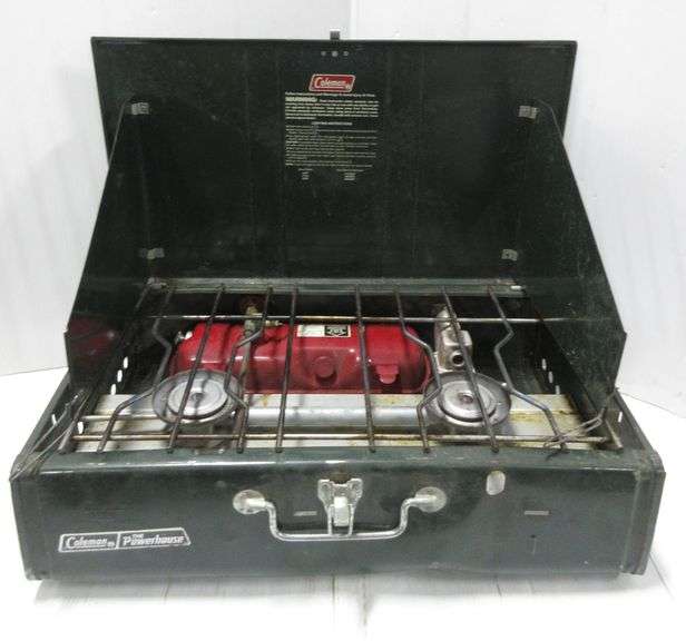 Coleman kerosene camp stove, 22" x 13" x 7", fair Albrecht Auction Service
