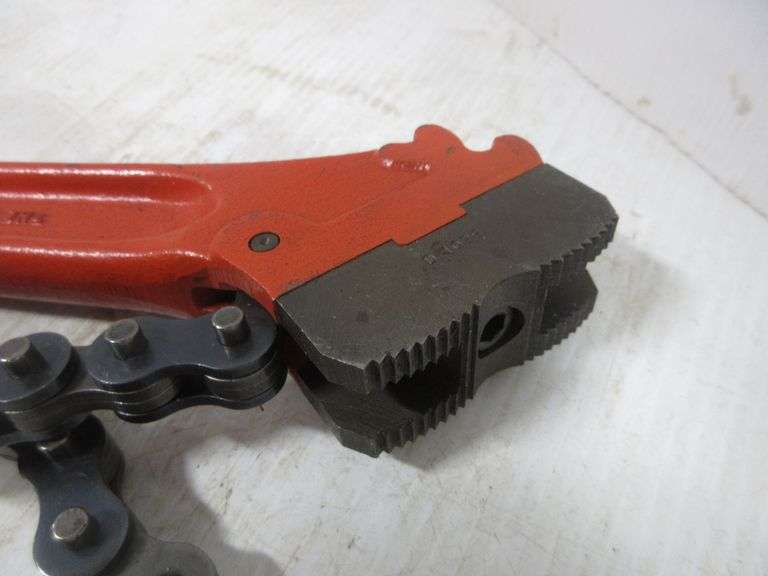 Ridgid 2 1/2" pipe and fitting tool, new, never used Albrecht Auction Service