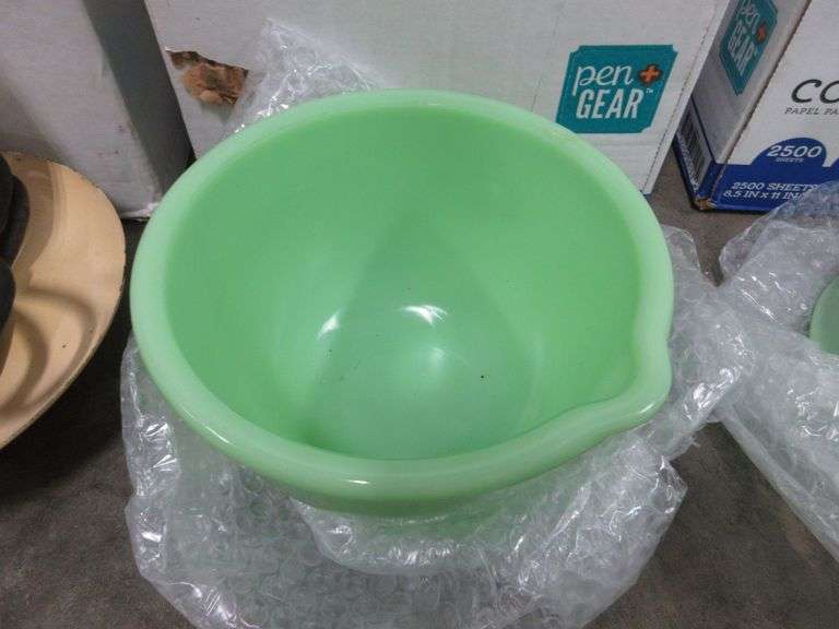 Antique Sunbeam 10Speed Mixmaster Stand Mixer, Model1 with folddown