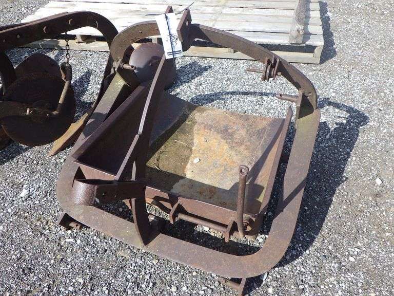 Tractor 3point hitch dirt slip scoop dump bucket Albrecht Auction Service