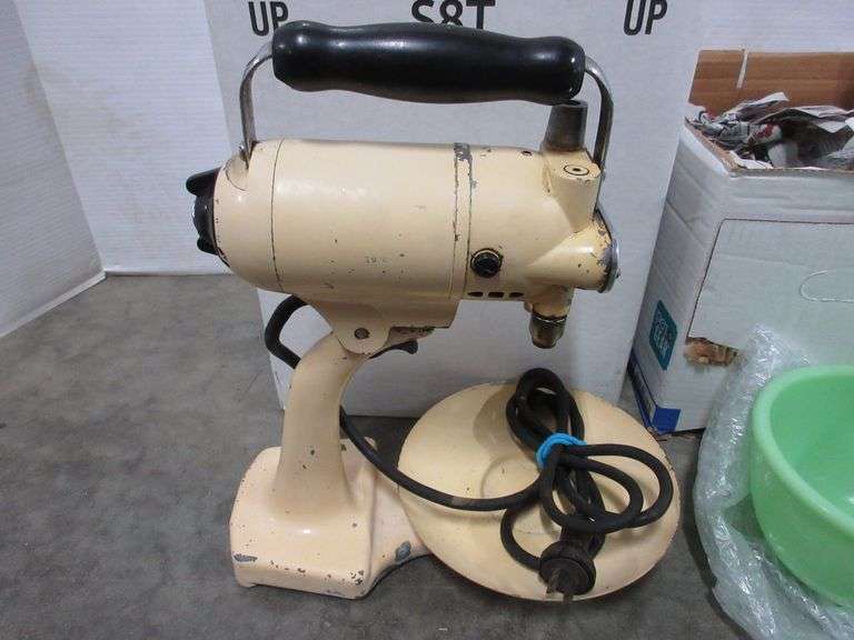 Antique Sunbeam 10Speed Mixmaster Stand Mixer, Model1 with folddown