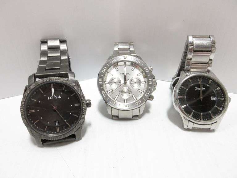 (3) Watches, include 2 Fossil, 1 Bulova, need batteries Albrecht
