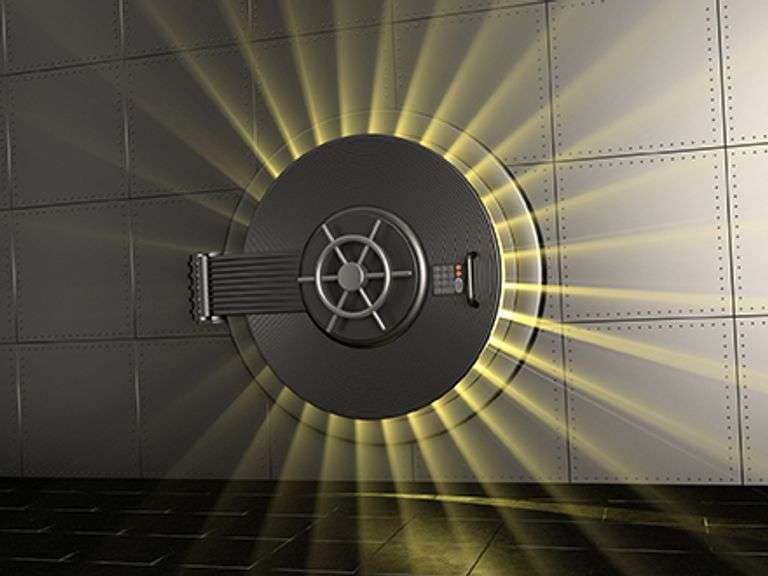 Major Estate Sale High End Jewellery, Coins, Banknotes, Designer