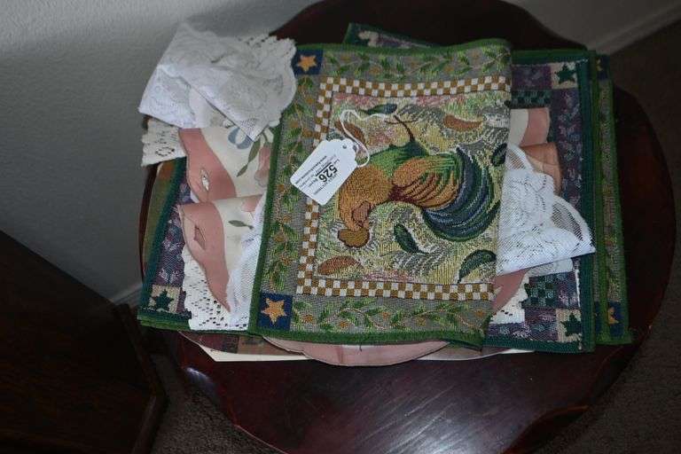 Collection of Placemats Apexx Auctions