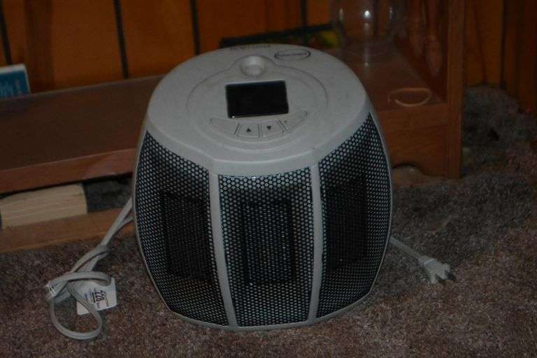 Feature Comforts Space Heater Apexx Auctions