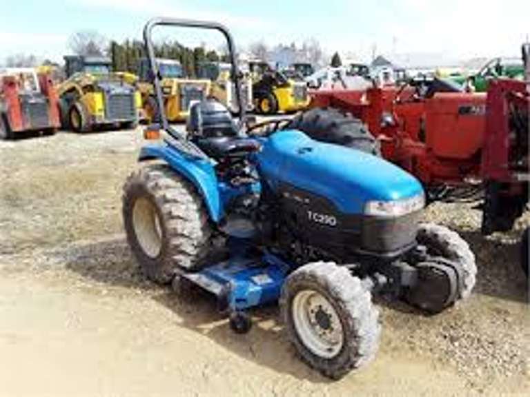 2002 New Holland Mod. TC 29 diesel 4X4 compact utility tractor