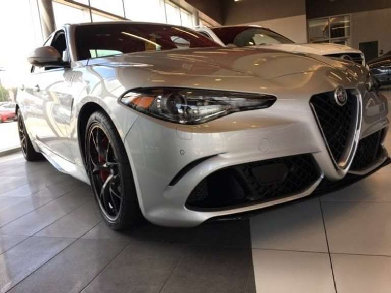 2017 Alfa Romeo Giulia Quadrifoglio