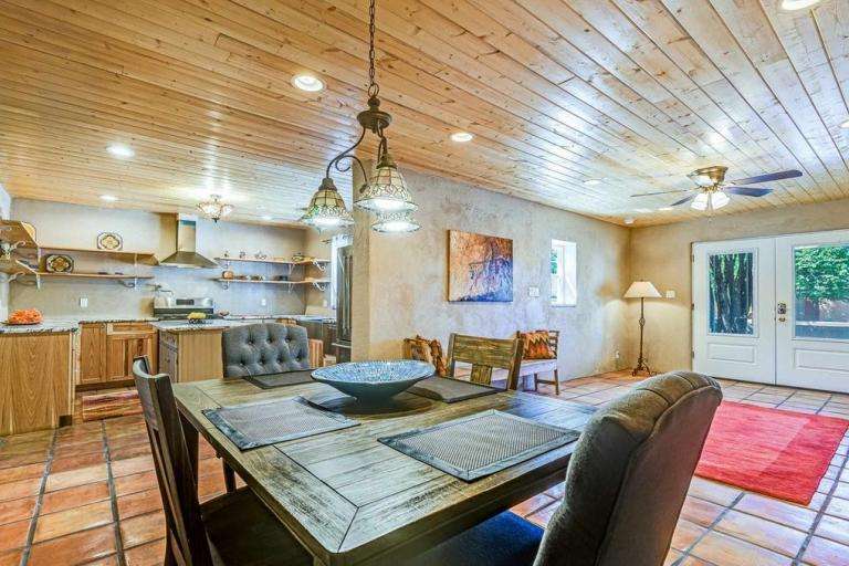 Santa Fe NM Retreat