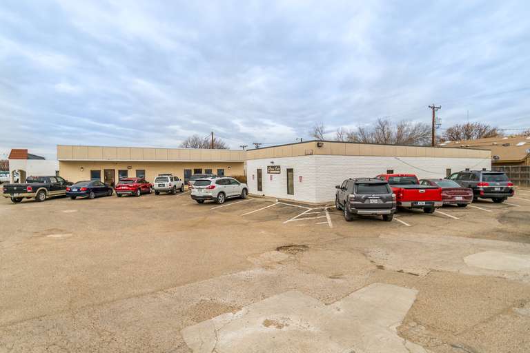 Belmar Office Complex on Bell St Assiter Auctioneers