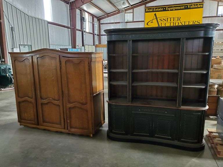 Living Estate Auction
