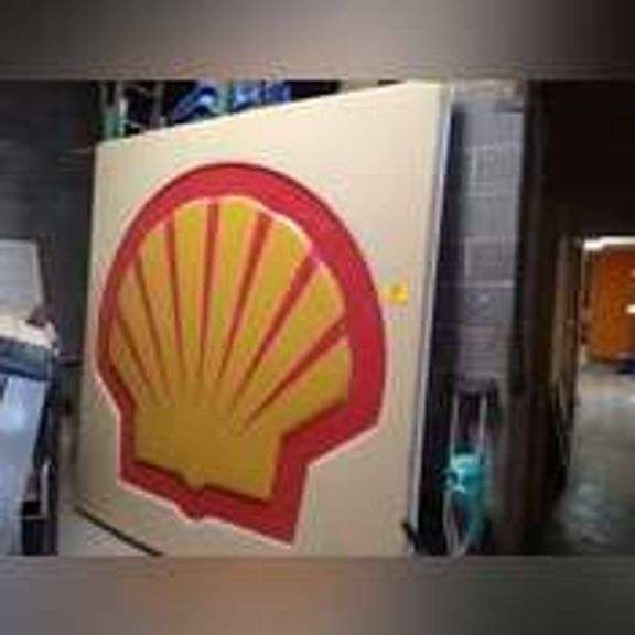 Warehouse Clean Out Online Only Auction