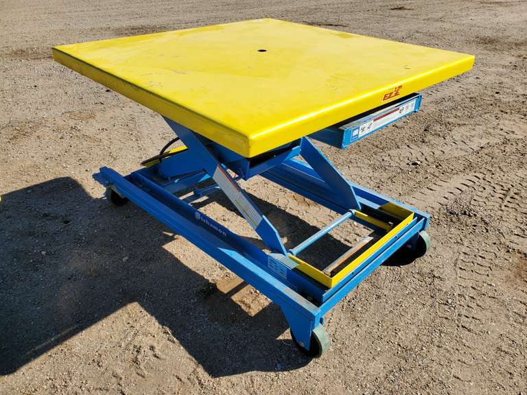 Bishamon EZ Up Lift Table 1500LBS Capacity Assiter Auctioneers