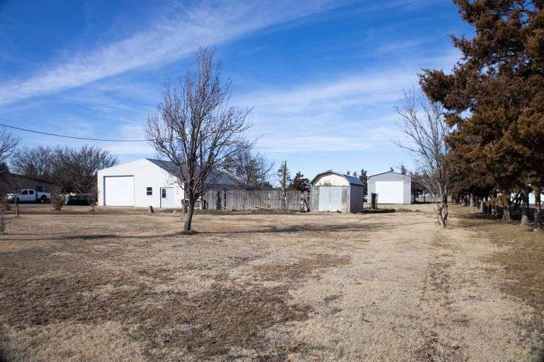 Podzemny Real Estate 3019 SE 114th