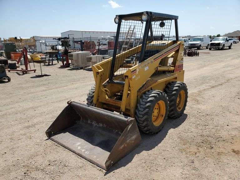 Owatonna 440 Skid Steer Assiter Auctioneers
