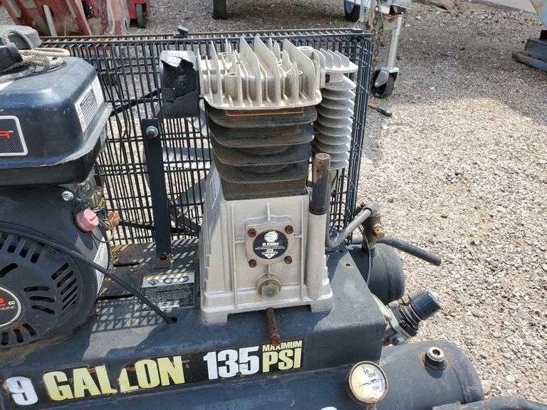 Central Pneumatic 9 Gallon Mobile Air Compressor Air Compressor