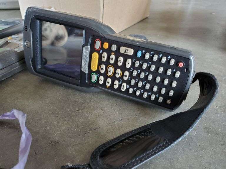 Symbol Inventory/Price Scanners in Box Assiter Auctioneers