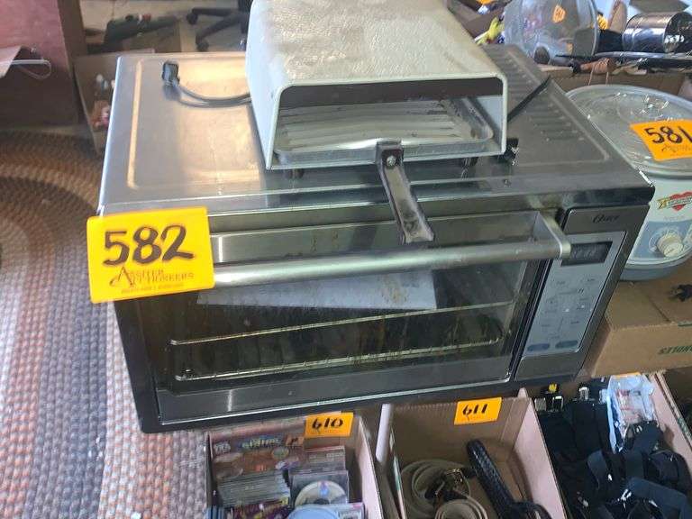 Oster Toaster Oven & Munsey Toaster Assiter Auctioneers