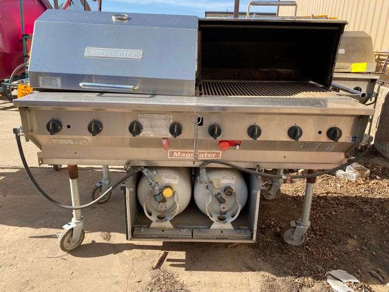MagiCater Propane 2 Grill Assiter Auctioneers