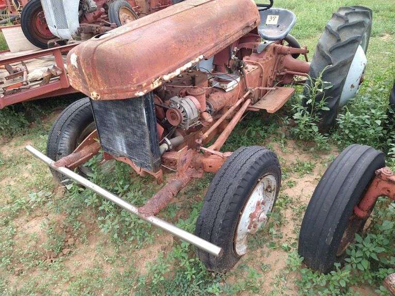 Ford 8N Tractor, Missing Key, *No Title, Needs Repair Assiter Auctioneers