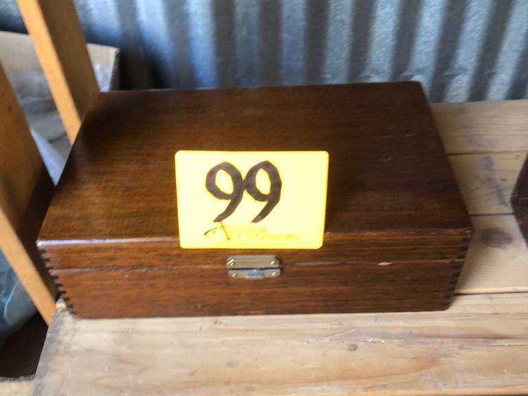 wood-box-12-x-7-5-x-4-assiter-auctioneers