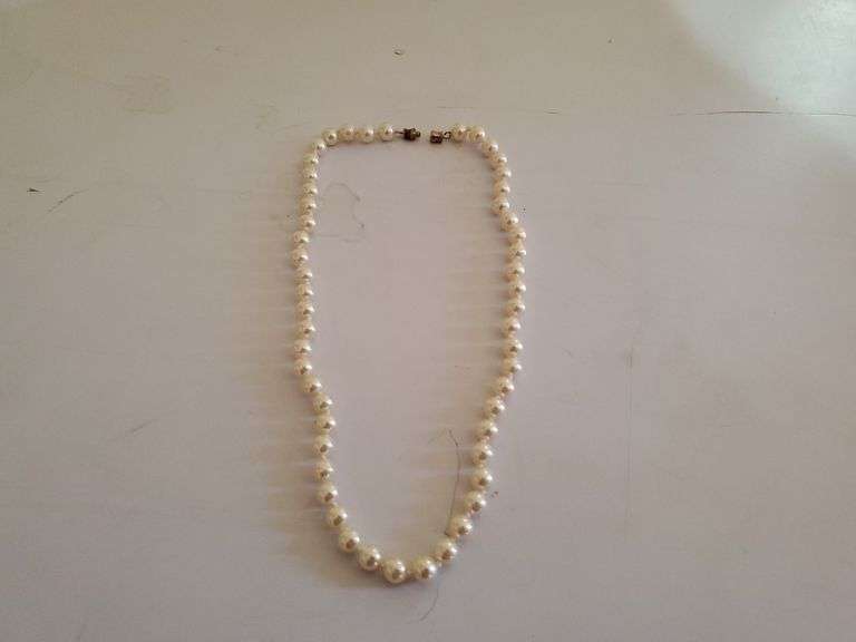 Pearl Necklace Assiter Auctioneers