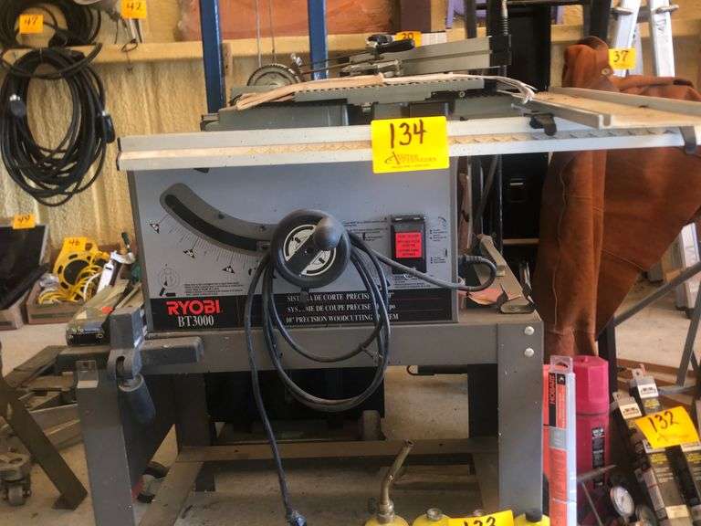 Ryobi BT3000 10" Precision Wood Cutting System Assiter Auctioneers