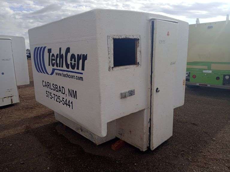 Mobile Dark Room Fits in Truck Bed Assiter Auctioneers