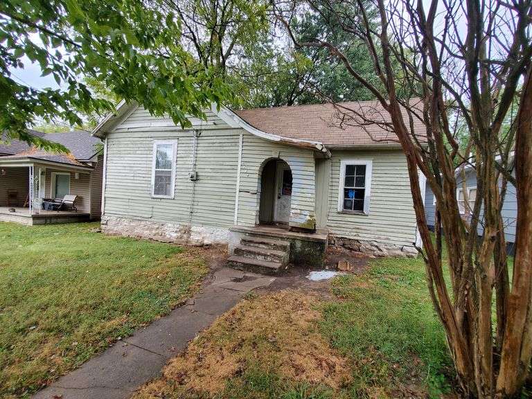 Real Estate Auction - 1234 N Prospect St Springfield MO