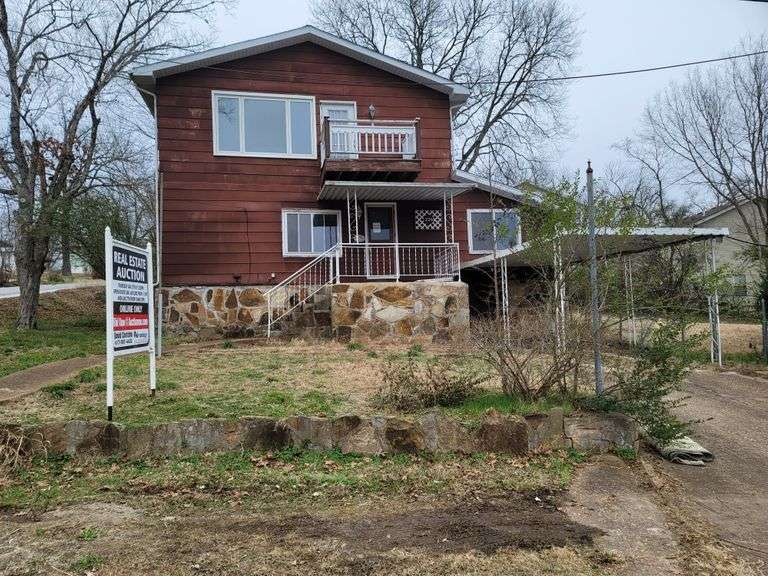 Real Estate Auction - Forsyth MO