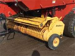2014 NEW HOLLAND BR7060 31423
