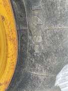 JOHN DEERE 300 31396