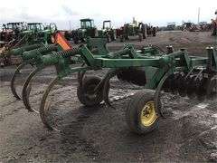 JOHN DEERE 710 31273