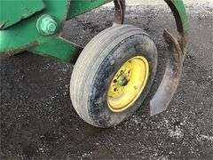 JOHN DEERE 710 31273