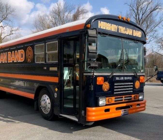 (1) 1993 BLUE BIRD TC2000 SCHOOL BUS located in HERSHEY, PA