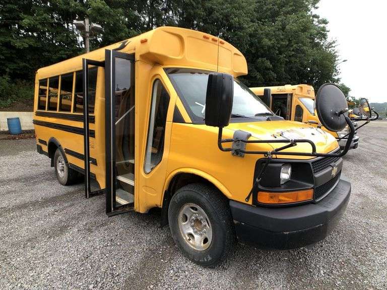 2011 CHEVROLET EXPRESS 3500 BLUE BIRD MICRO BIRD SMALL SCHOOL BUS 147 