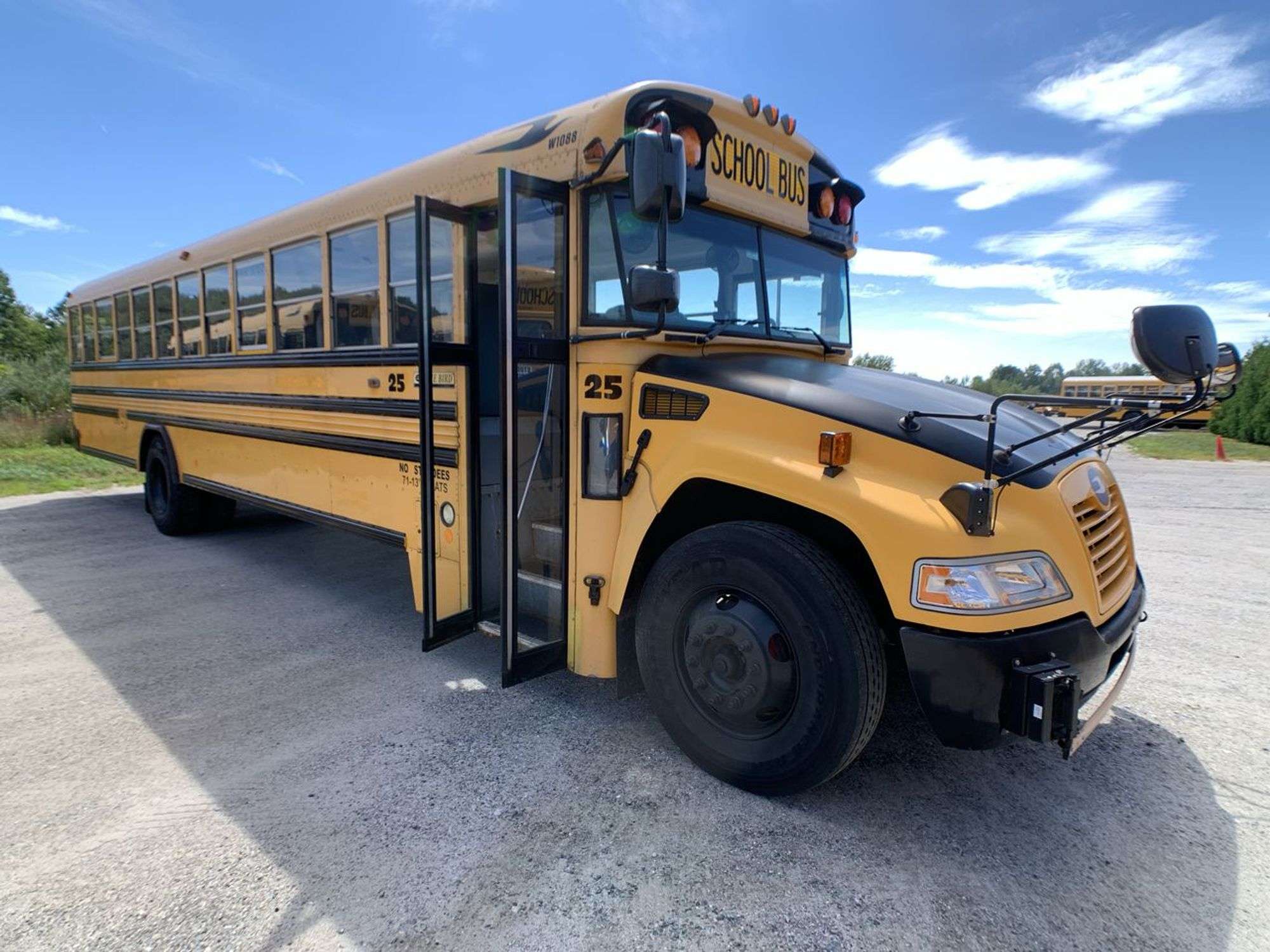 2012 BLUE BIRD BB VISION SCHOOL BUS #25 - Mathies & Sons