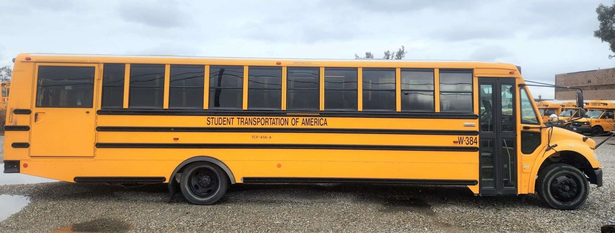 トレーラー『AMERICAN PRESIDENT LINES』日本製 Bee Line Bus: 2021 New Flyer XDE40 #399 on the 78 at