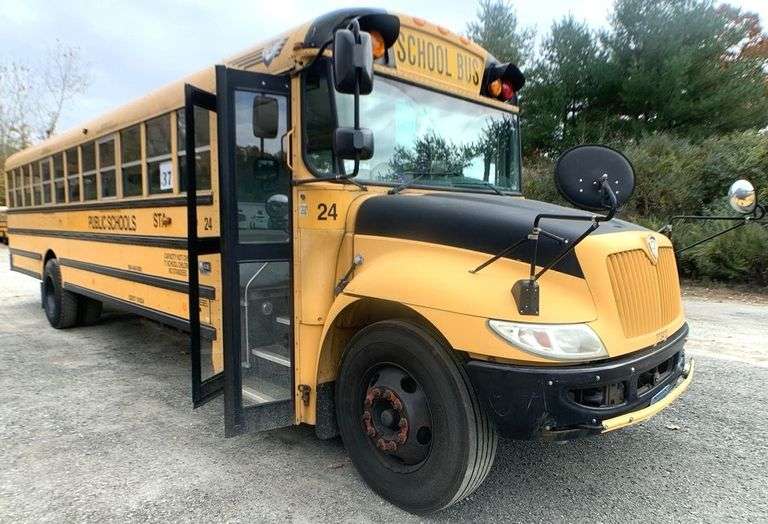 2011 INTERNATIONAL PB105 CE SCHOOL BUS #24