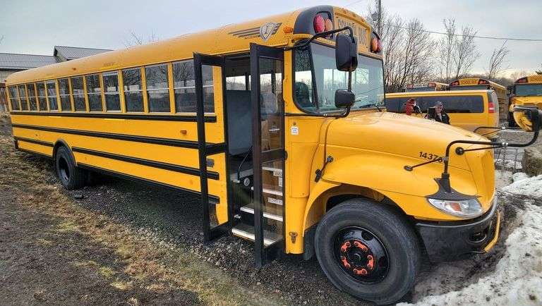 (1) 2014 INTERNATIONAL PB 105 CE SCHOOL BUS located in SPRING CHURCH ...