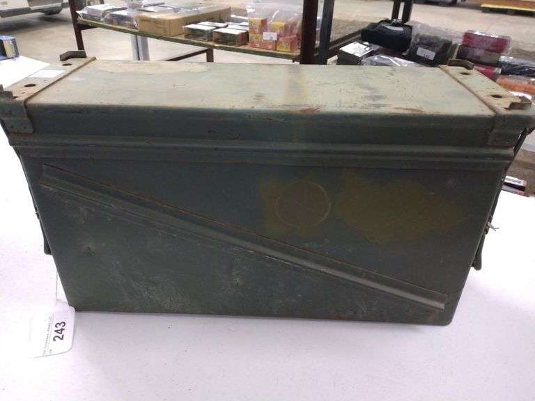 40mm empty ammo can Baer Auctioneers Realty, LLC