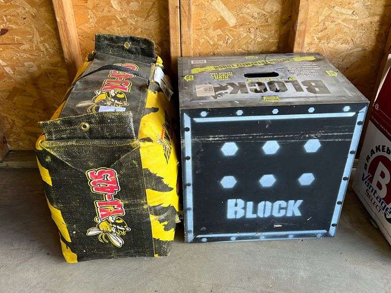 Yellow Jacket Archery Target, Block Vault Archery Target Baer