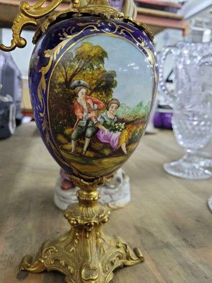 Victorian Household Items, Ceramic Table Decor - Baer Auctioneers ...