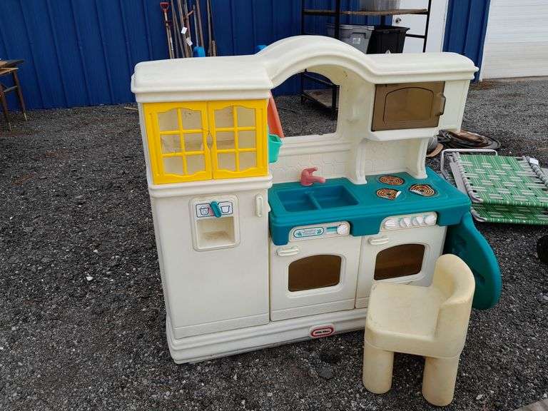 Little Tikes Play Kitchen With 1 Chair, Little Tikes Slide Baer